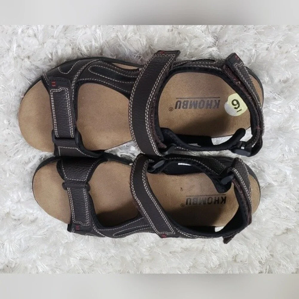 NWOT Khombu Camping Gorpcore Summer Sandals Size 9